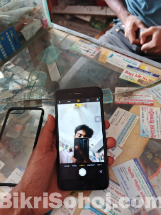 i phon 8 plus